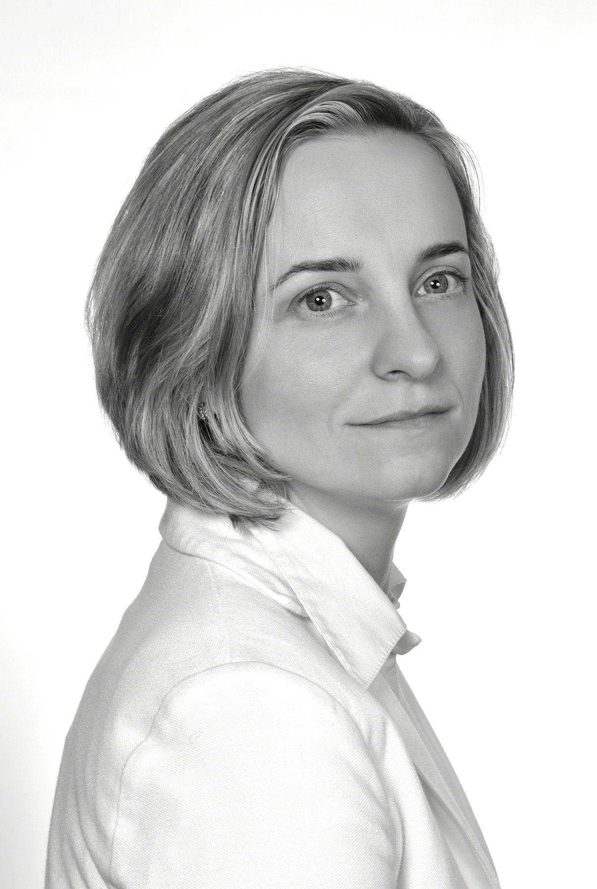 Petercsák Lórántné